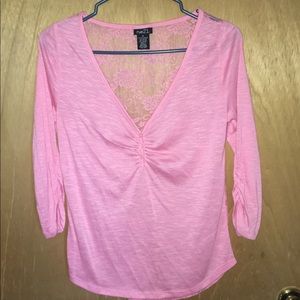 3/4 length pink lace top